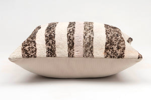 Kilim Pillow, 16x16 in. (KW40405260)