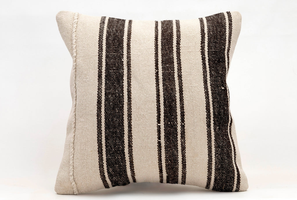Kilim Pillow, 16x16 in. (KW40405273)