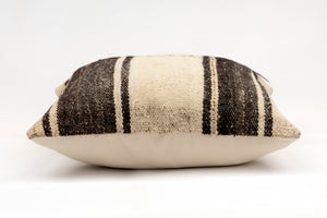 Kilim Pillow, 16x16 in. (KW40405284)