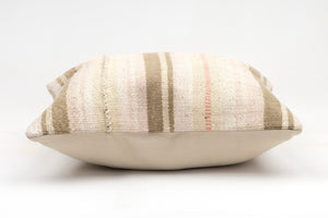 Kilim Pillow, 16x16 in. (KW40405298)