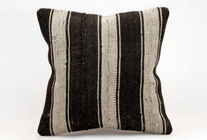 Kilim Pillow, 16x16 in. (KW40405315)