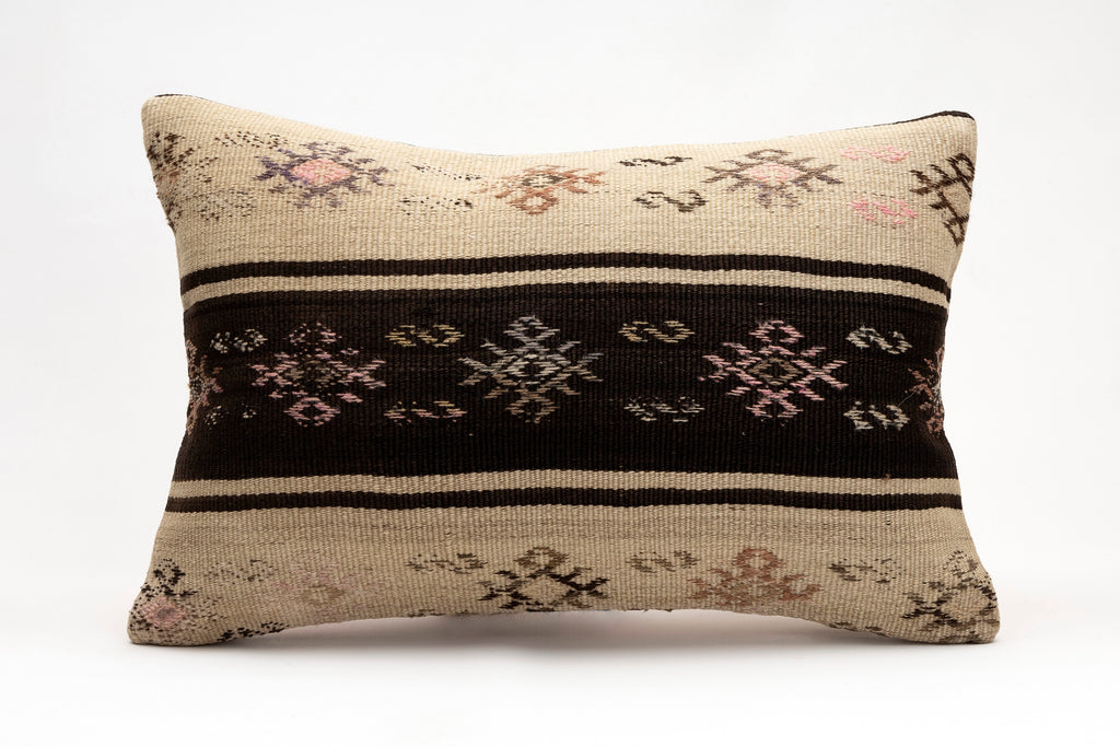 Kilim Pillow, 16x24 in. (KW40601743)