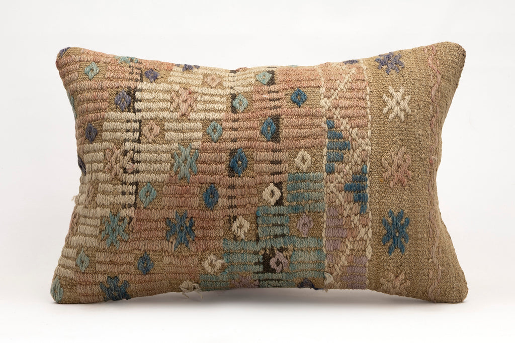 Kilim Pillow, 16x24 in. (KW40601865)