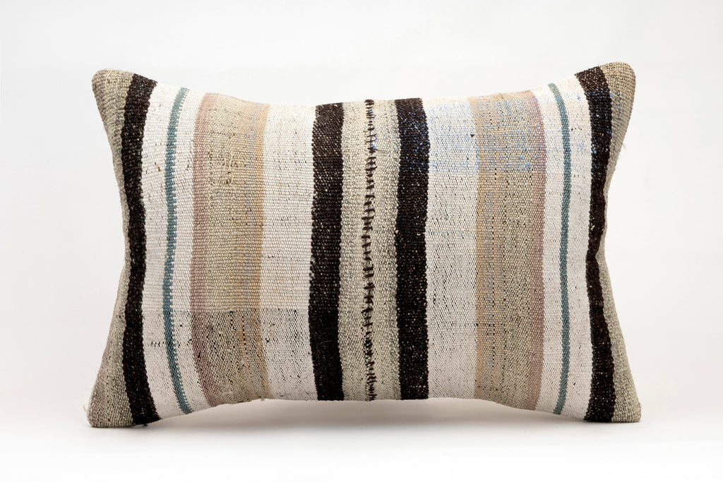 Kilim Pillow, 16x24 in. (KW40601968)