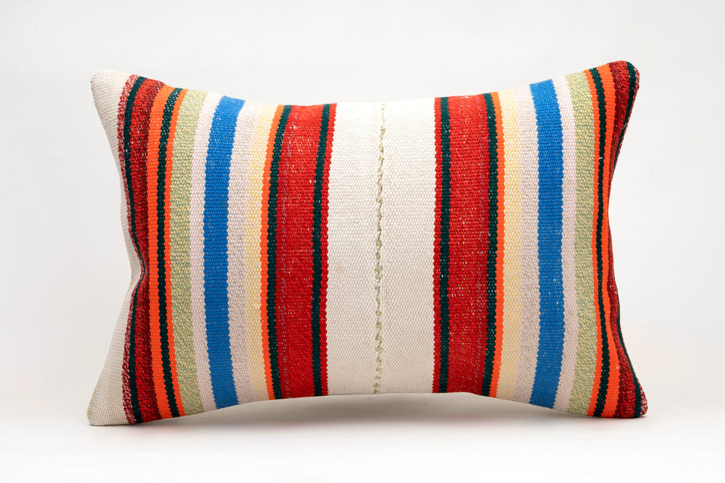 Kilim Pillow, 16x24 in. (KW40601969)
