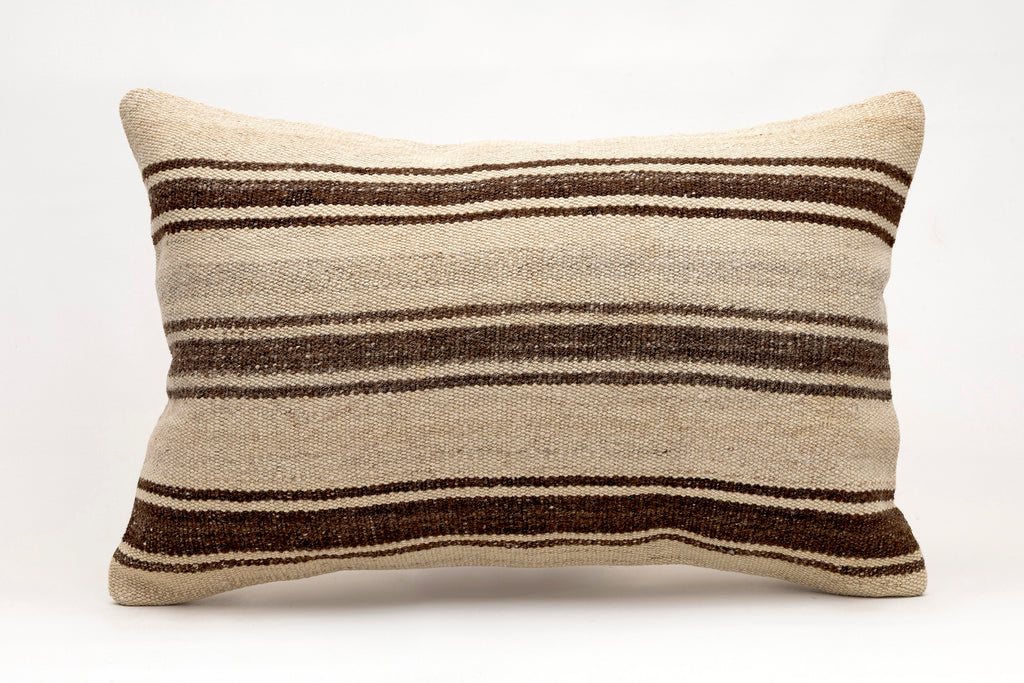Kilim Pillow, 16x24 in. (KW40601972)