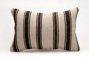 Kilim Pillow, 16x24 in. (KW40601979)