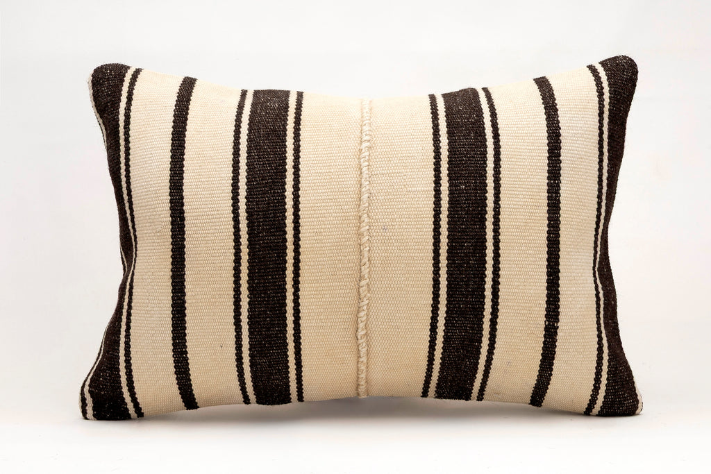 Kilim Pillow, 16x24 in. (KW40601984)