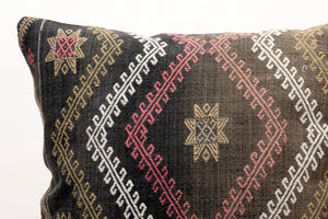 Kilim Pillow, 20x20 in. (KW50502660)