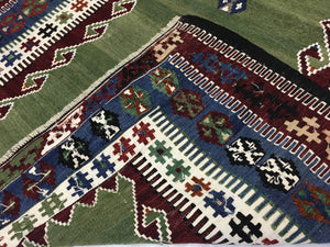 4'5"x6'3" Konya Kilim Rug (KW140061)