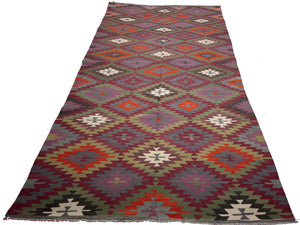 5'5"x9'8" Afyonkarahisar Kilim Rug (KW140420)