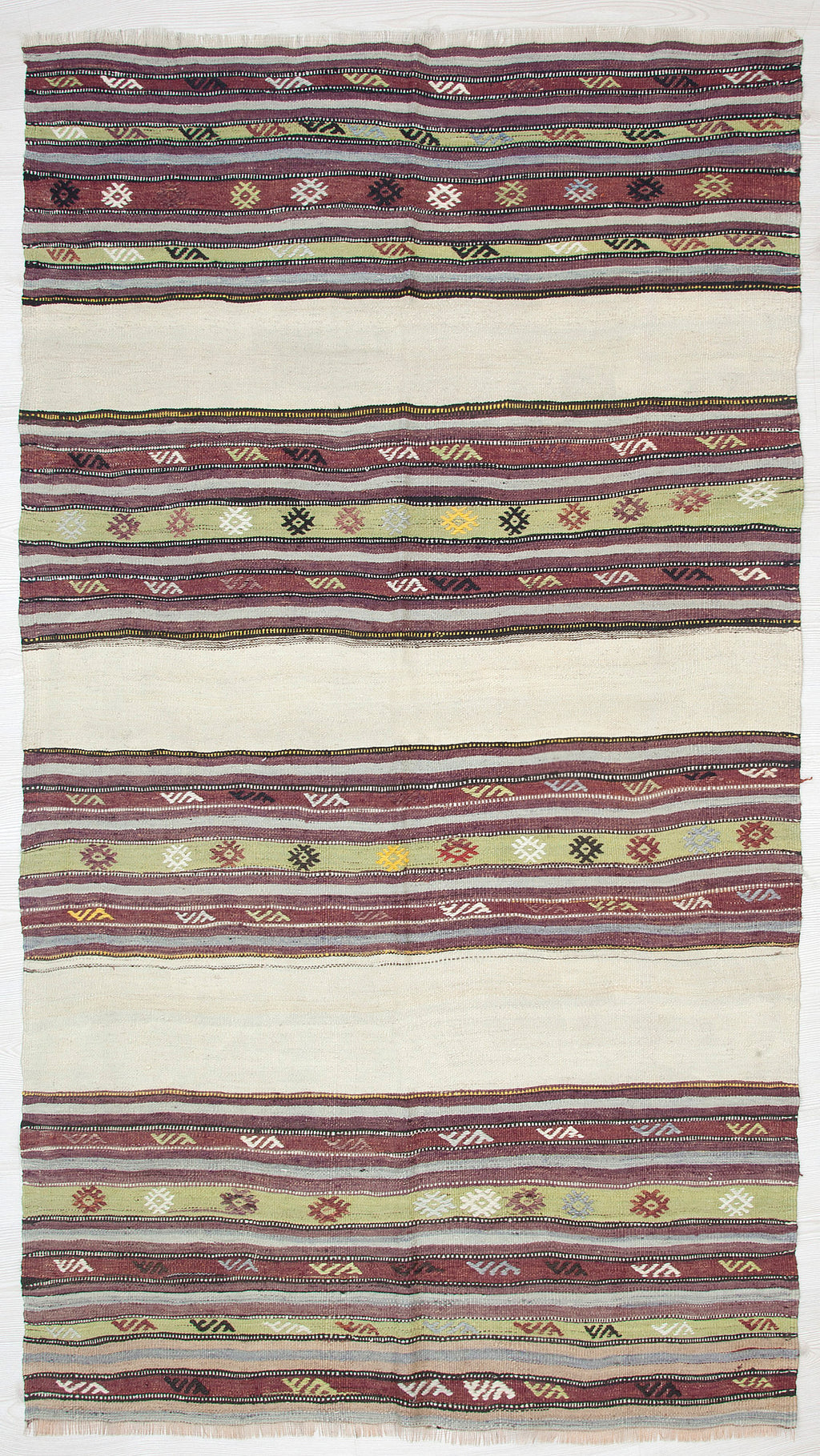 4'3"x7'2" Balikesir Kilim Rug (KW170232)