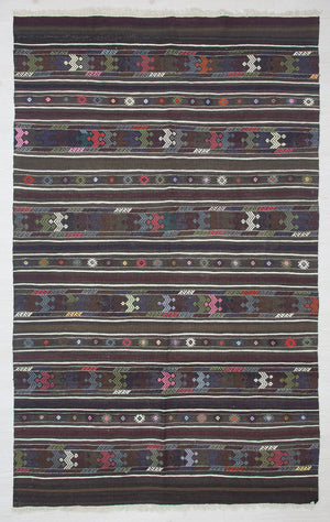 4'7"x7'2" Balikesir Kilim Rug (KW170256)