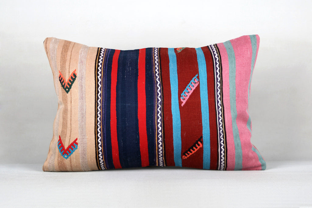 Kilim Pillow, 16x24 in. (KW40601296)