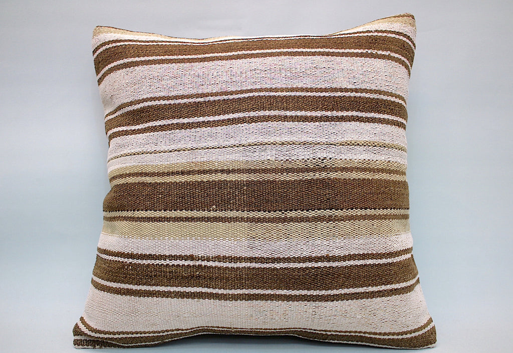20"x20" Hemp Pillow (KW50501607)