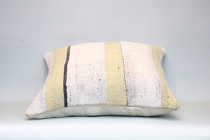 20"x20" Hemp Pillow (KW50501706)