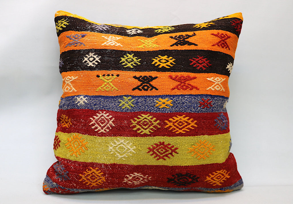 Kilim Pillow, 24x24 in. (KW6060070)