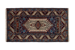 3'6"x6'4" Yagcibedir Kilim Rug (KW200868)