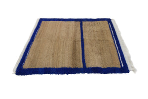 3.9x5.2 ft. Tulu Kilim Rug (KW210952)