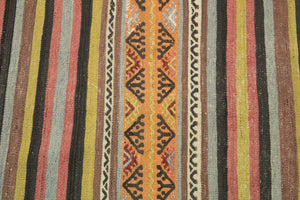 4'1"x6'9" Balikesir Kilim Rug (KW120311)