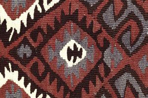 2.9x5.5 ft. Van Kilim Rug (KW180395)
