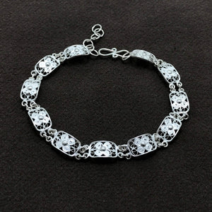 Floral Model Authentic Handmade Filigree Silver Bracelet (NG201013796)