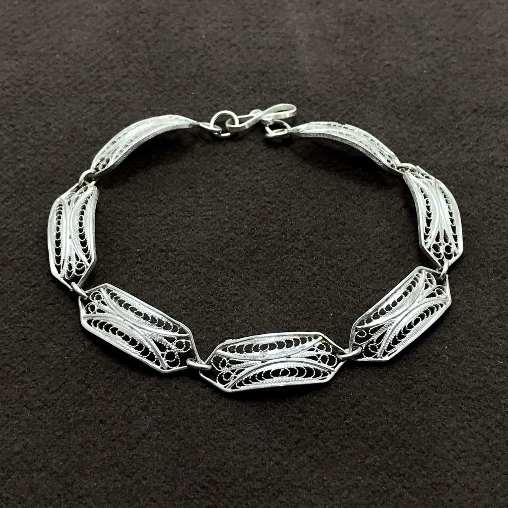 Authentic Handmade Filigree Sterling Silver Bracelet (NG201013808)