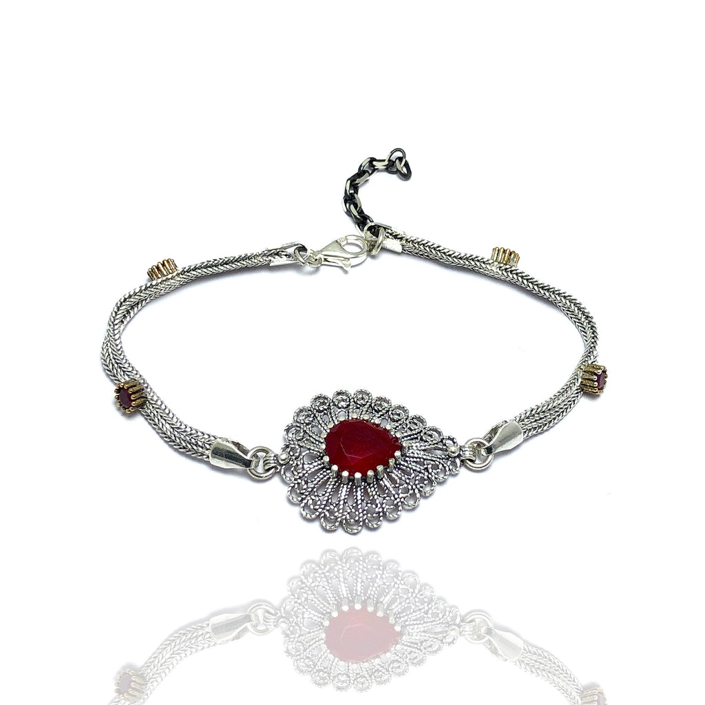 Drop Model Handmade Filigree Silver Bracelet With Ruby (NG201014812)
