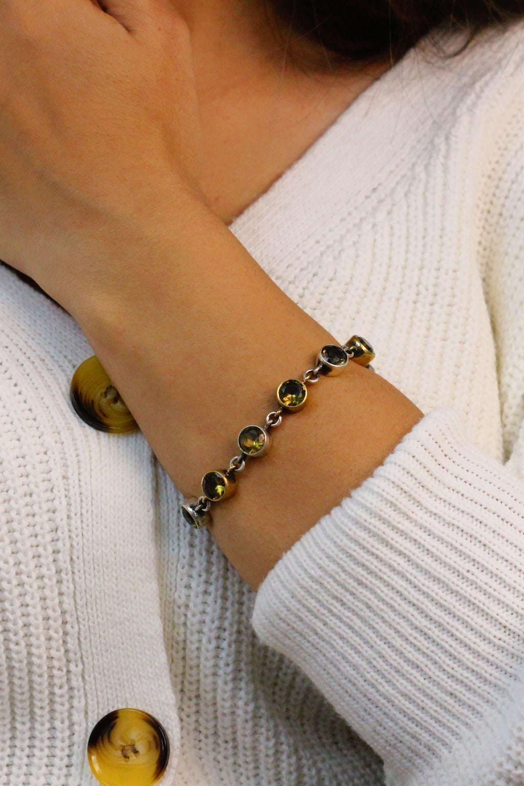 Authentic Handmade Sterling Silver Bracelet With Zultanite (NG201015739)