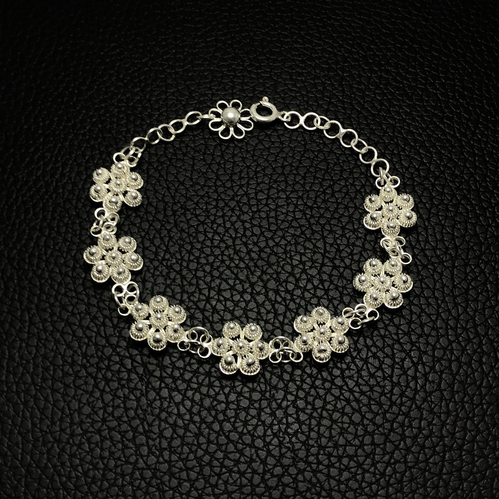 Floral Model Authentic Handmade Filigree Silver Bracelet (NG201016161)