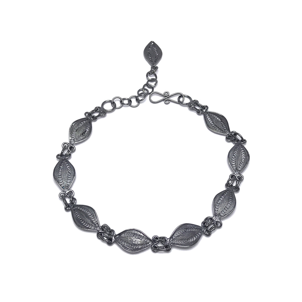 Slanting Model Handmade Oxidized Filigree Silver Bracelet (NG201017259)