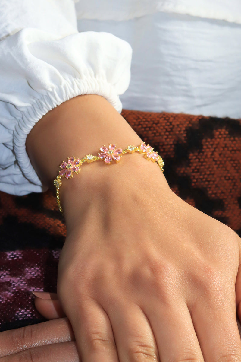 Floral Model Handmade Silver Bracelet With Quartz (NG201020051)