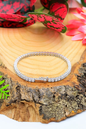 Elegance Handmade Silver Bracelet With Zircon (NG201021038)