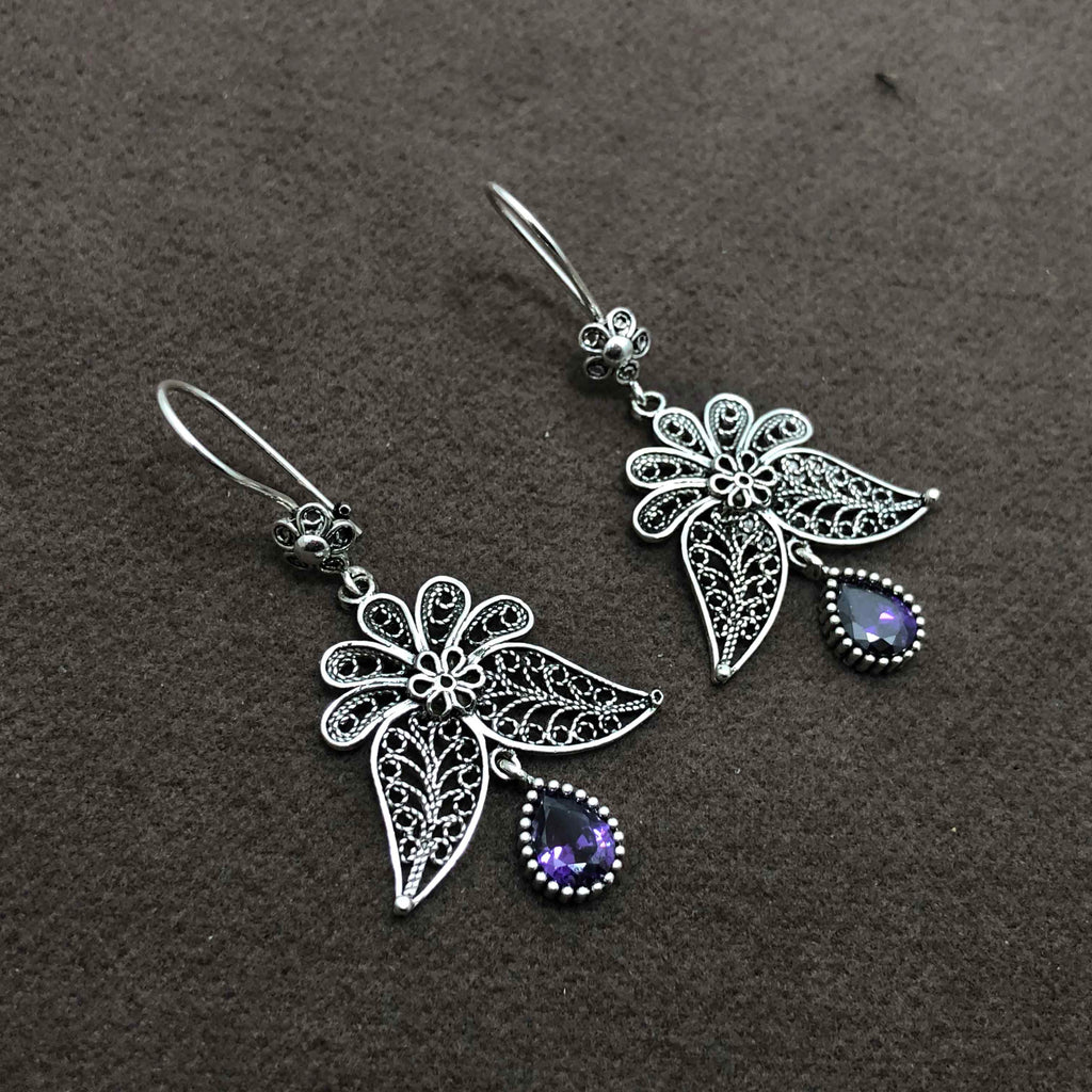 Floral Model Filigree Earrings With Amethyst (NG201011283)