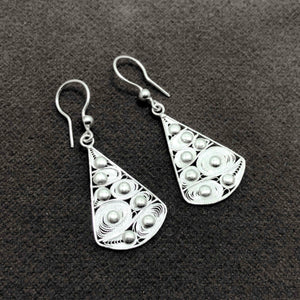 Drop Model Filigree Handmade Silver Earrings (NG201013391)