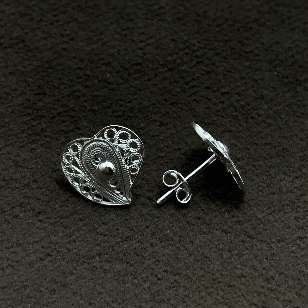 Heart Model Filigree Handmade Silver Earrings (NG201013888)