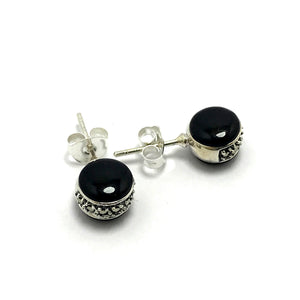 Round Model Silver Earrings With Onyx and Marcasite (NG201014101)