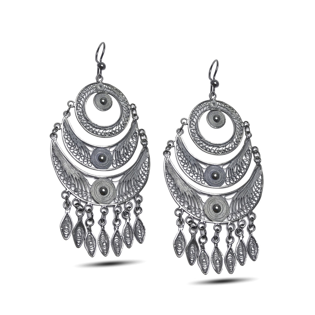 Scaly Round Model Oxidized Filigree Silver Earrings (NG201017329)