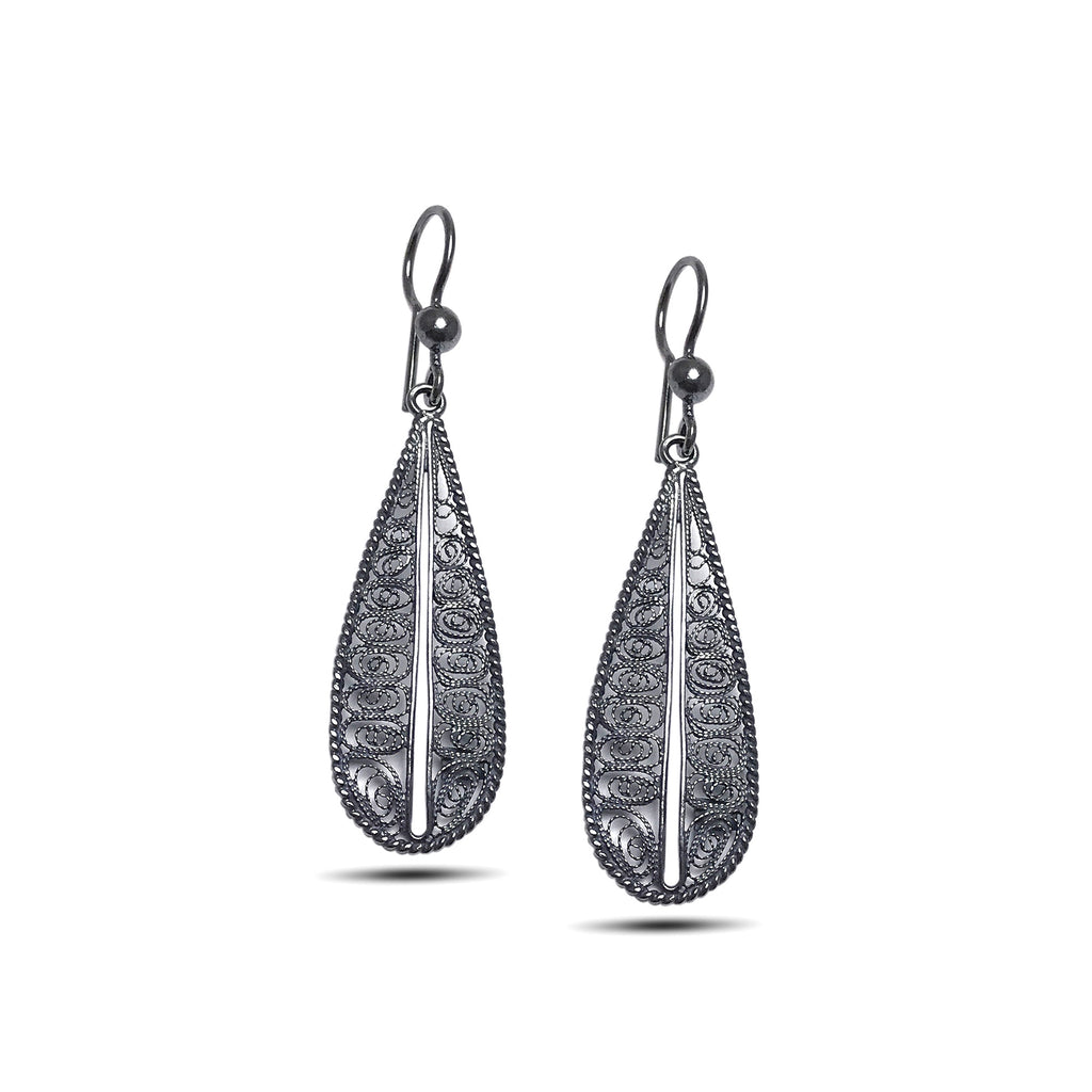 Drop Model Oxidized Filigree Silver Earrings (NG201017342)