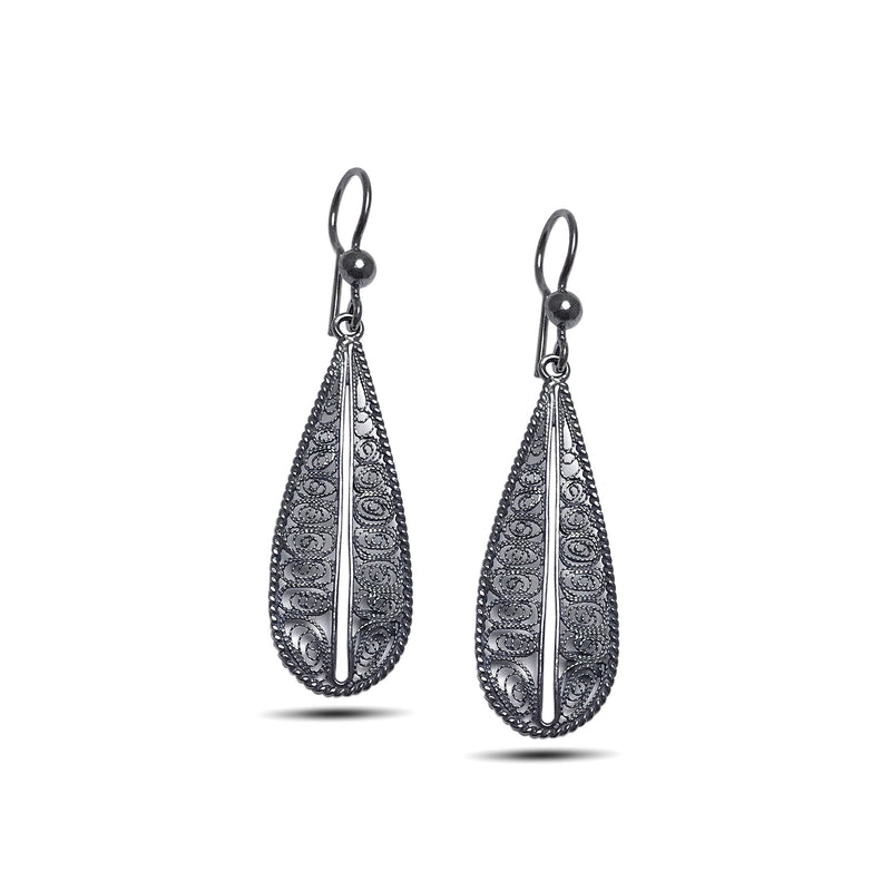Drop Model Oxidized Filigree Silver Earrings (NG201017342)