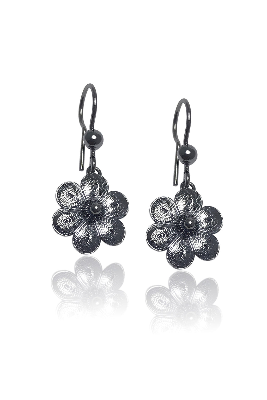 Floral Model Oxidized Filigree Silver Earrings (NG201017355)