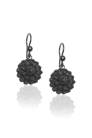 Coriander Model Oxidized Filigree Silver Earrings (NG201017363)