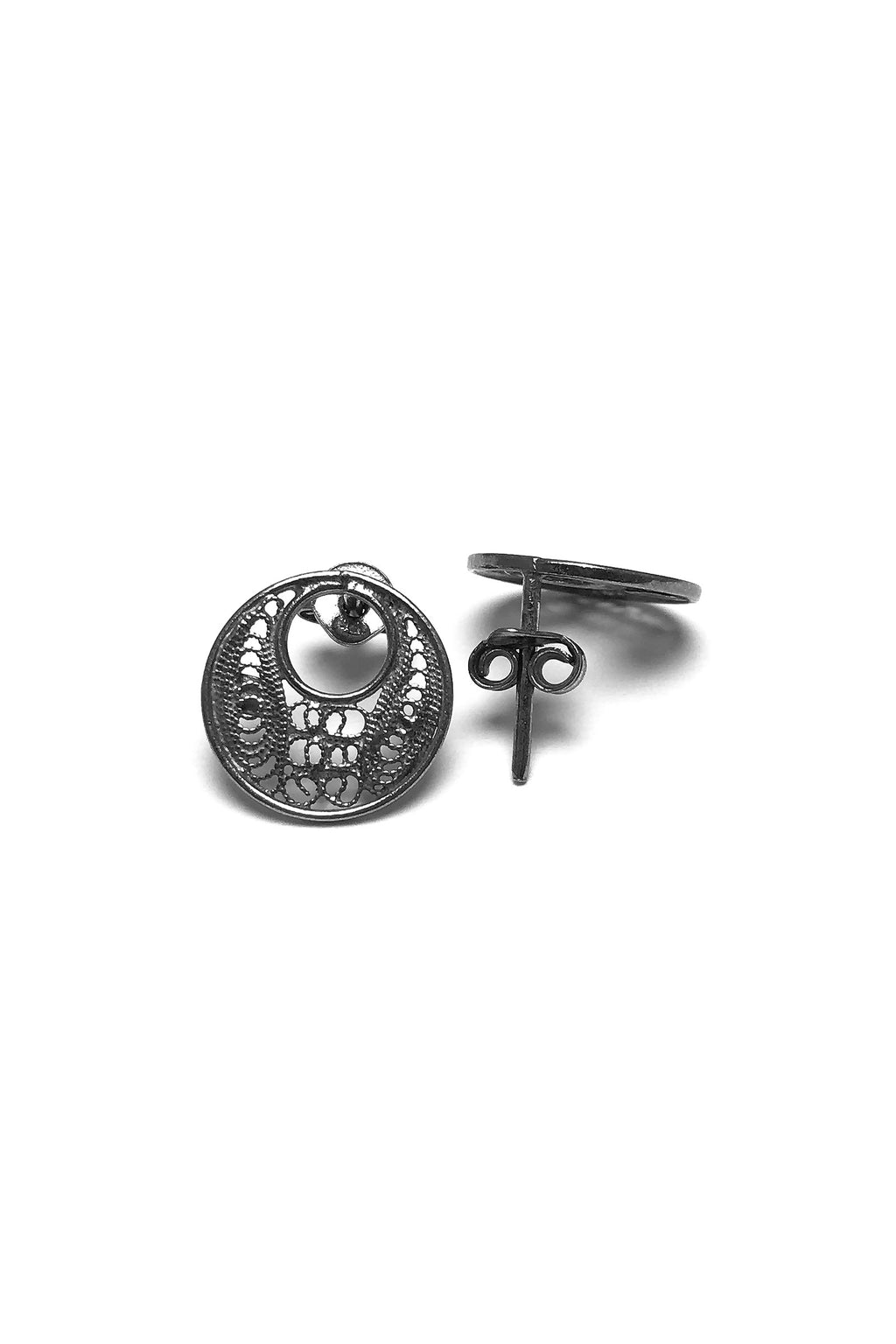 Round Model Oxidized Filigree Silver Earrings (NG201017387)