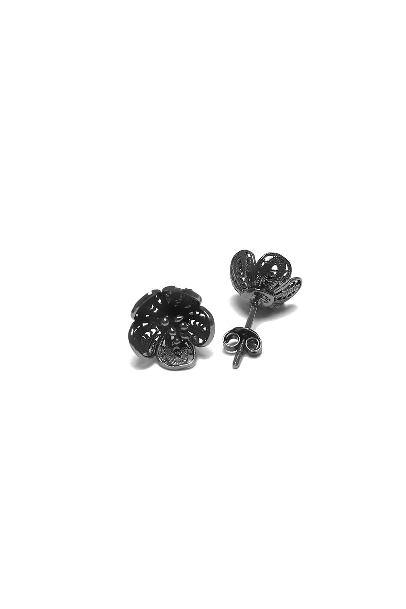 Floral Model Oxidized Filigree Silver Earrings (NG201017390)