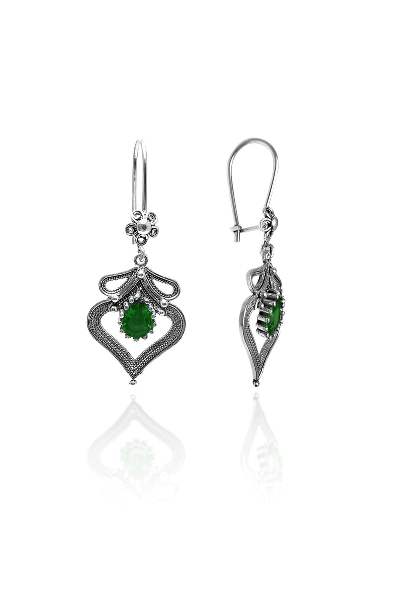 Heart Model Filigree Handmade Silver Earrings With Emerald (NG201019169)