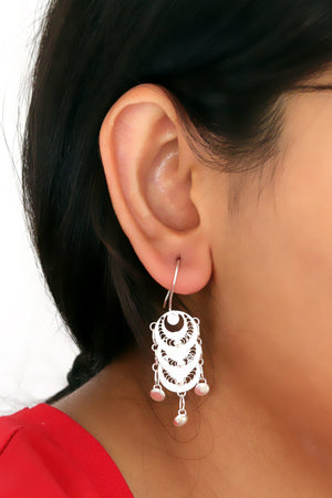 Crescent Model Handmade Filigree Silver Earrings (NG201019495)