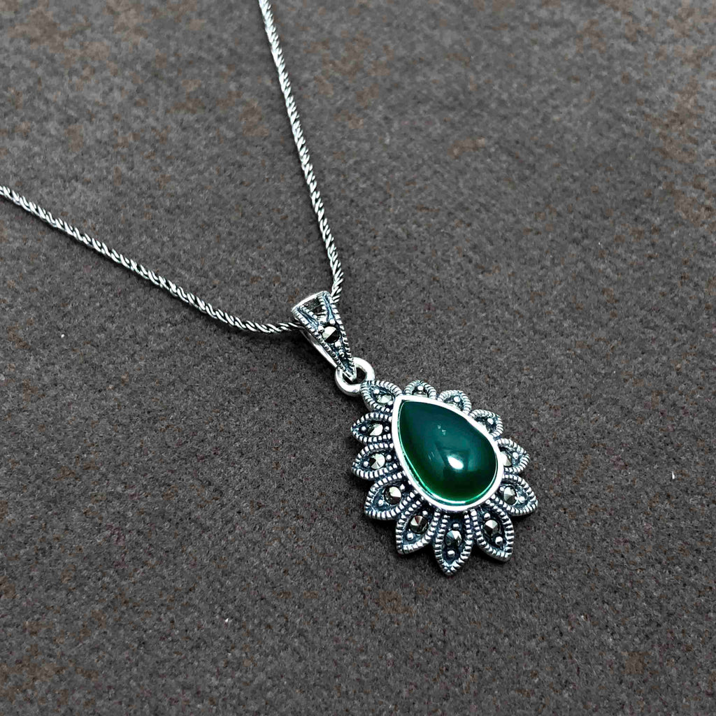 Drop Model Authentic Silver Necklace With Emerald and Marcasite (NG201012202)