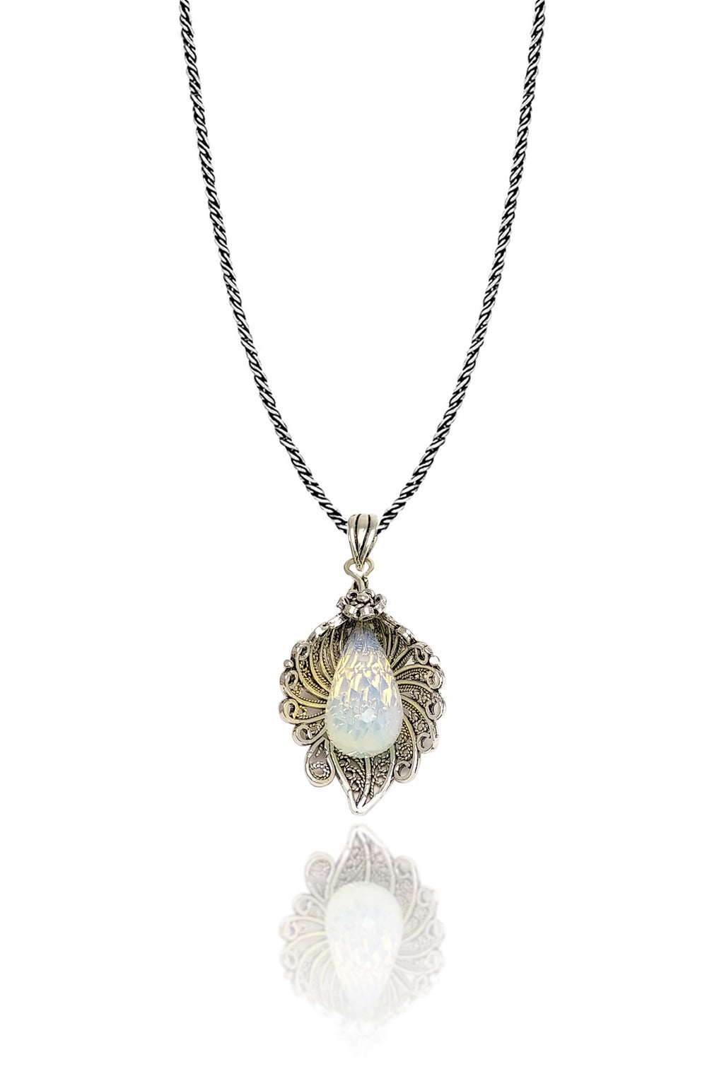 Lily Model Authentic Filigree Silver Necklace With Moonstone (NG201018269)