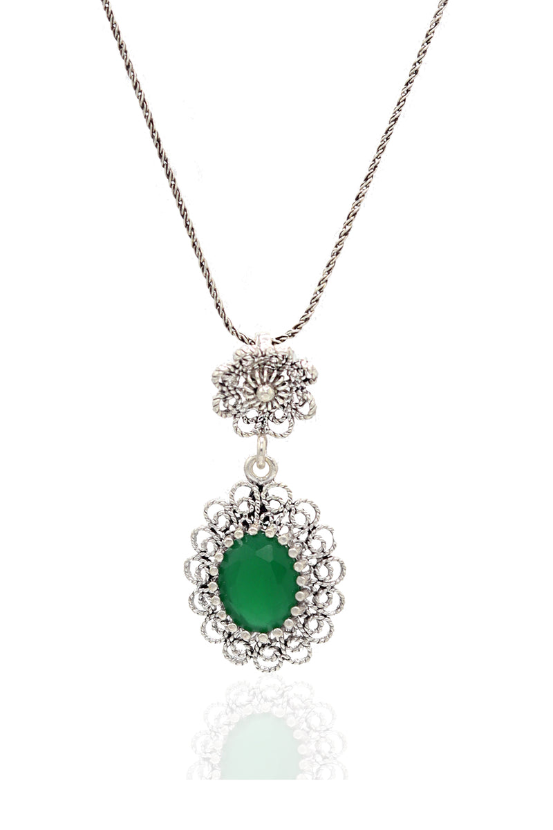 Ellipse Model Authentic Filigree Silver Necklace With Emerald (NG201021961)