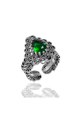 Drop Model Filigree Silver Ring With Emerald (NG201018014)